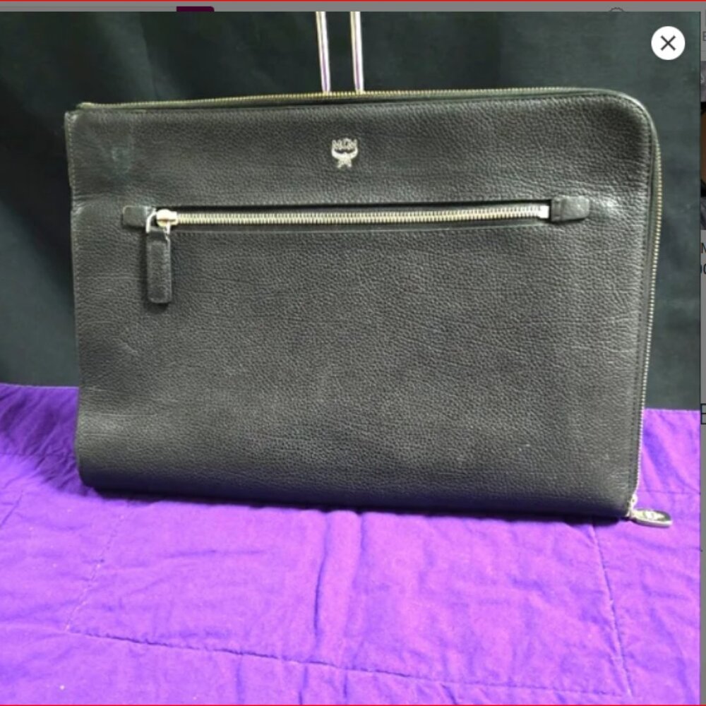 MCM GUC Vintage Black Pebbled Leather Zip Laptop Document Portfolio Case